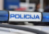 Trojne prometne nesreče v Krškem: Motorist, kolesarka in vozilo s ceste