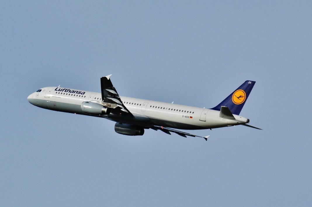 aeroplane-lufthansa
