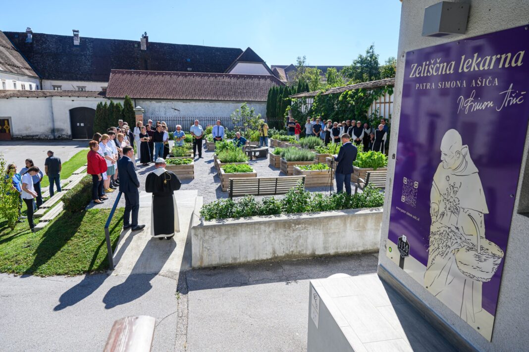 548866133_1563041978008703_4857278036260892724_n