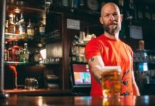 Osumljenec za napad na Aleša Šutarja izpuščen zaradi pomanjkanja dokazov