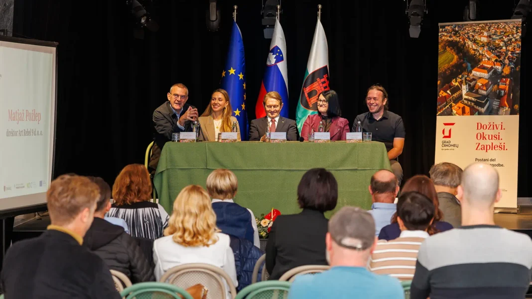 Tiskovna konferenca vir Občina Črnomelj