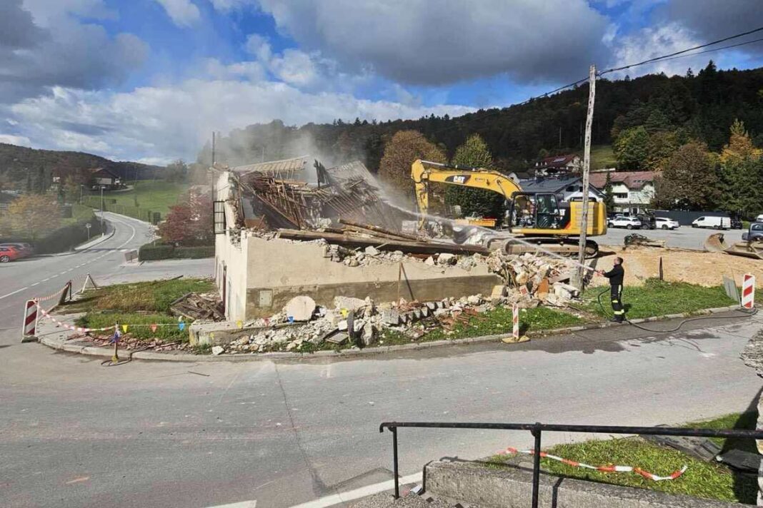 l_795714Žabjek križišce