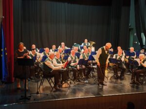 Godbeniki Dolenjske in Bele krajine: Glasba, ki povezuje generacije #foto 13 Verenaska godba straza vir FB