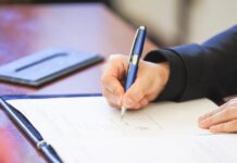 Zadnji dan za podpis načrta dolgotrajne oskrbe: Nižji stroški za stanovalce DSO