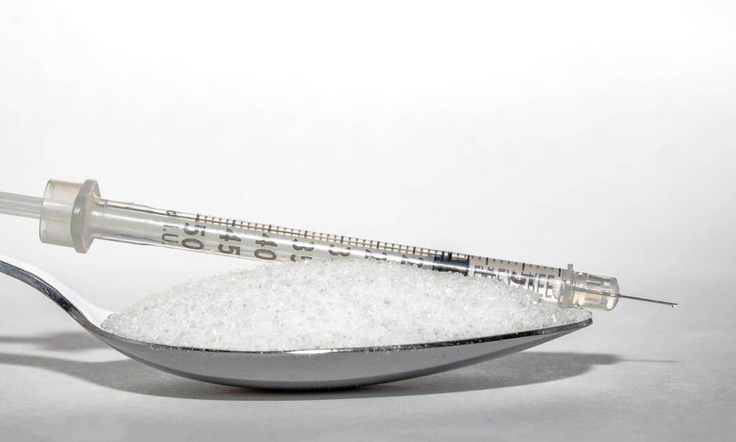 heating-liquid-on-a-spoon