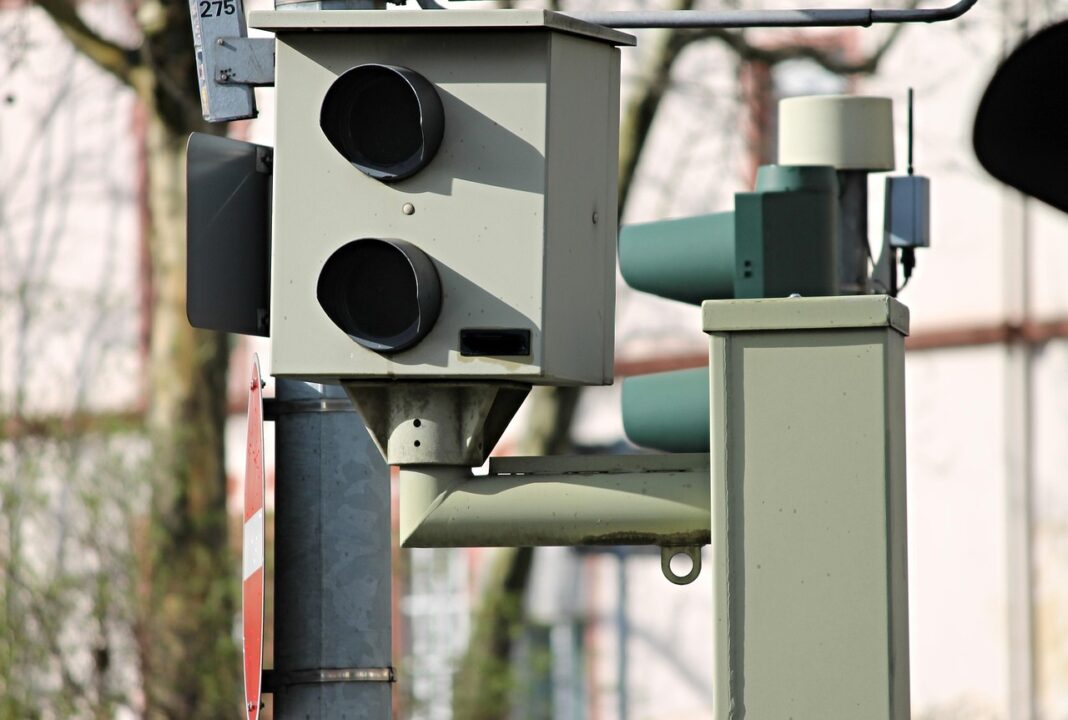 radar-control-road