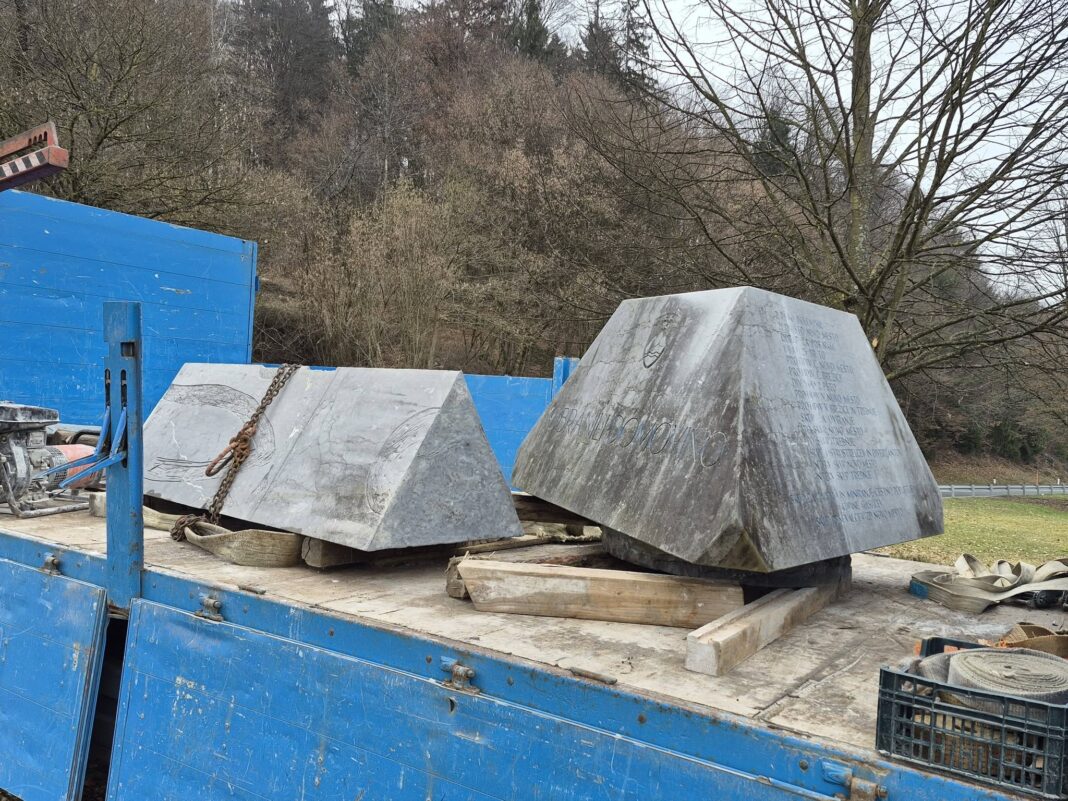 Prenova spomenika, vir Z.M. (Občina Trebnje)