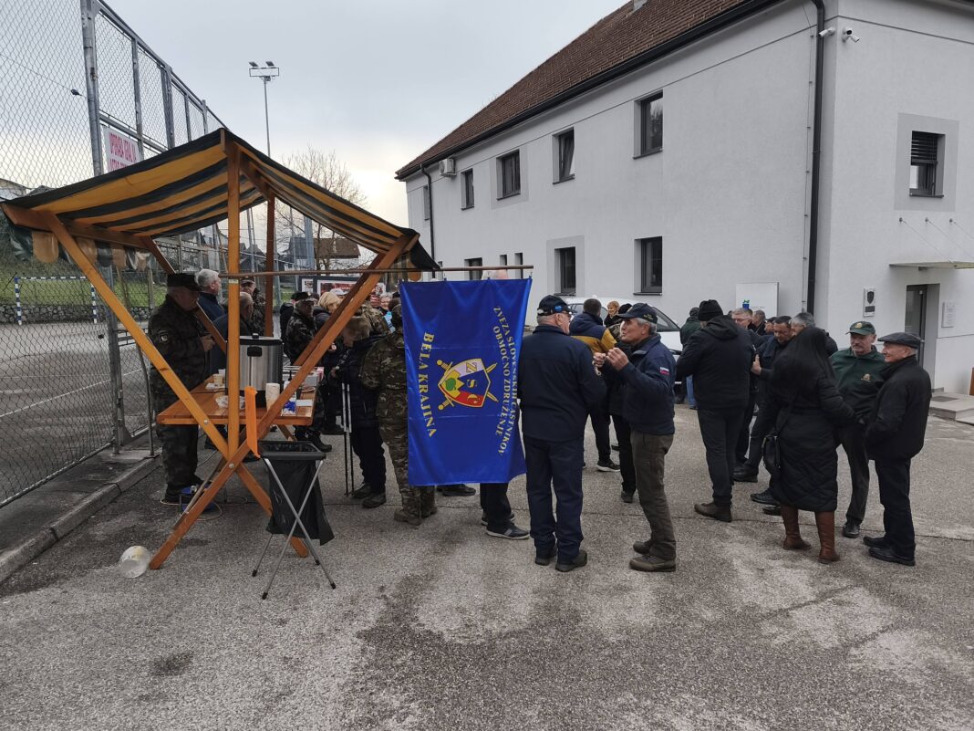 metlika pohod vir fb