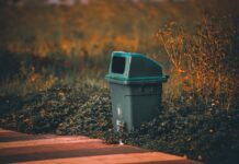 Občina Grosuplje uspešno očistila 165 ton odpadkov v Smrekcu