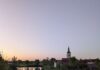 Neomajna vas pod Gorjanci: Življenje, tradicija in obnova